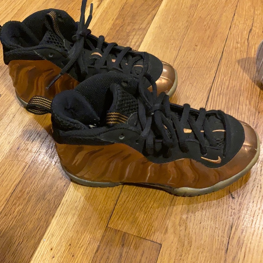 Copper Nike little Posite